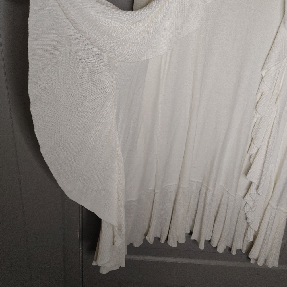 2/$30 Suzy Shier Tunic Cardigan - Picture 2 of 6